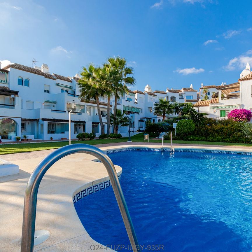 Ground Floor Apartment in Calahonda - Photo 1