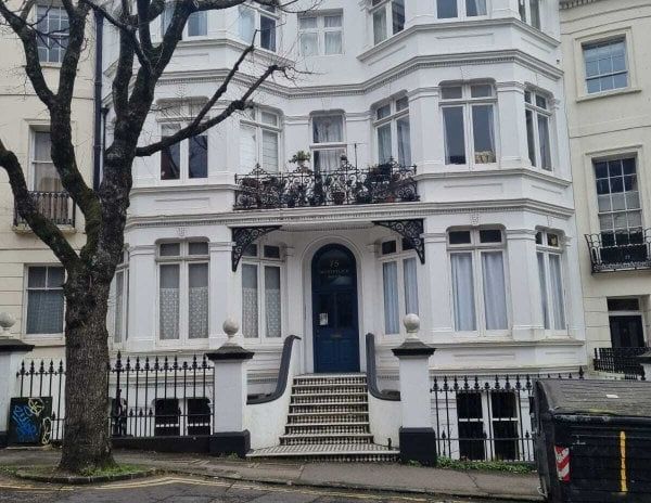 Montpelier Road, Brighton - Photo 1