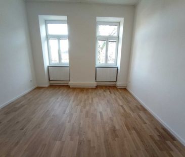 Erstbezug! großzügig angelegt Stilaltbauwohnung, nähe Pragerstraße/... - Photo 1