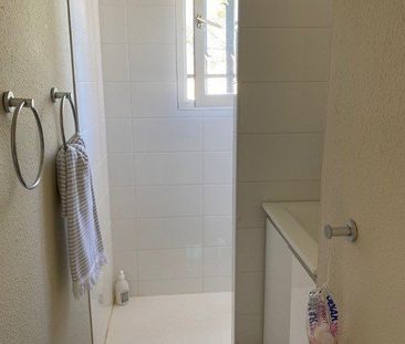 Appartement pour 3 personnes avec belle vue Port-Cogolin - Photo 5