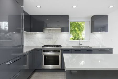 Marlborough Ave & Imperial St (Townhouse), Burnaby - Photo 2