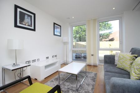 2 bedroom flat to rent - Photo 2