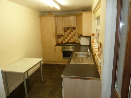 82 Carmel Street, Holylands, Belfast, BT7 1QF - Photo 5