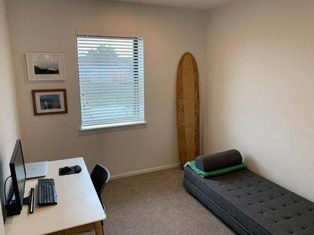 2 bedroom apartment in Onehunga - Photo 3