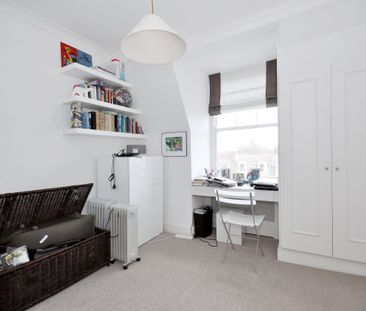 3 bedroom flat to rent - Photo 1