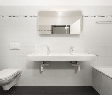 ATTICO MANSARDATO DI 4.5 LOCALI. IDEALE PER FAMIGLIE | 4.5-ROOM ATT... - Foto 4