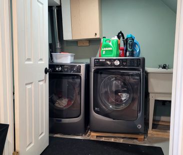 For Lease - 1374 Charles Drive Unit# Upper, Burlington, Ontario - Photo 1