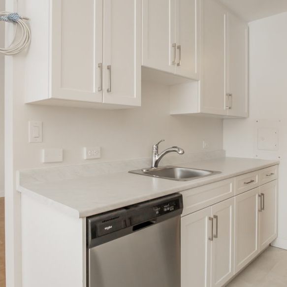 30 Alexander Ave, Pinawa – 2 Bedroom, Pinawa, MB - Photo 1