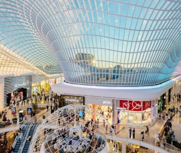 Well Maintained Family Home - Photo 5