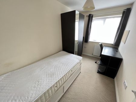 Cherry Tree Drive, Coventry, Cv4 8ly, White Willow Park - Photo 3