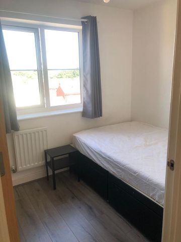 6 bedroom house to rent - Photo 5