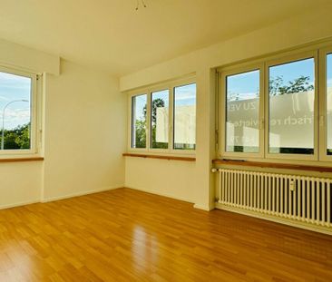 Komplett renovierte 3-Zimmer-Wohnung mit Balkon und Keller, 1. Ober... - Photo 2