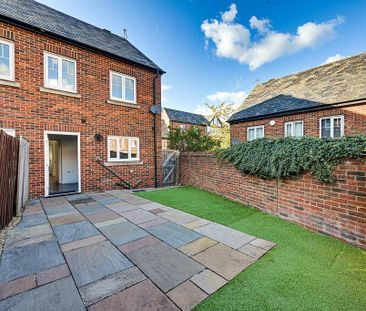 2 bedroom semi-detached house to rent - Photo 1