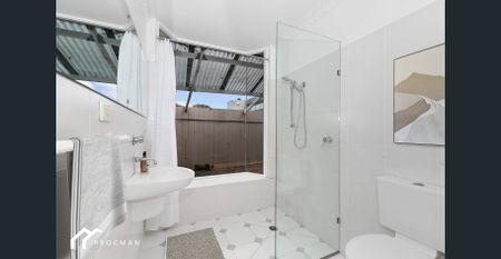 Newly Renovated in the Frankston Golden Triangle - Photo 2