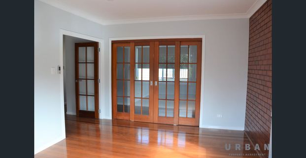 LARGE FAMILY HOME IN GREAT POSITION - Photo 1