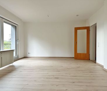 Aachen | Eilendorf: Großzügige Zwei-Zimmer-Wohnung mit Balkon zu ve... - Photo 4