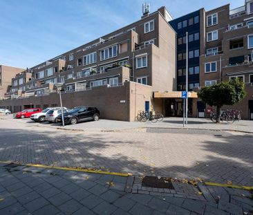 Urkwal 90, Stedenwijk Midden-oost, 1324HR, Almere - Photo 1