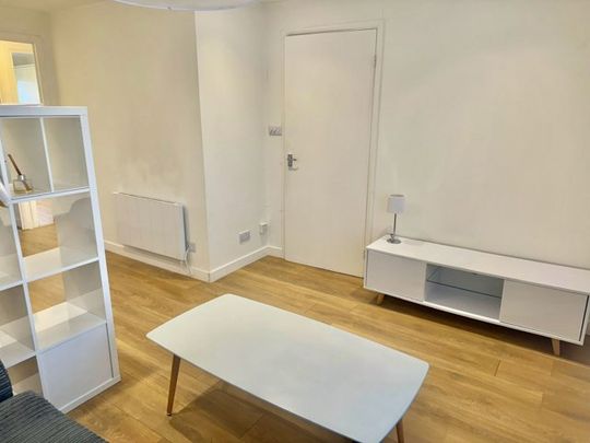 365 Lee Crescent North, AB22 8GF, Aberdeen - Photo 1