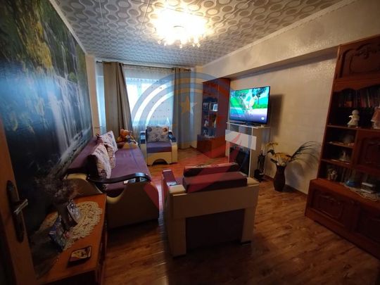 Apartament 4 camere decomandat de închiriat – Craiova,... - Photo 1