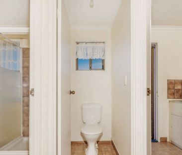 Low Maintenance Lowset 3 Bedroom Ningi Home! - Photo 5