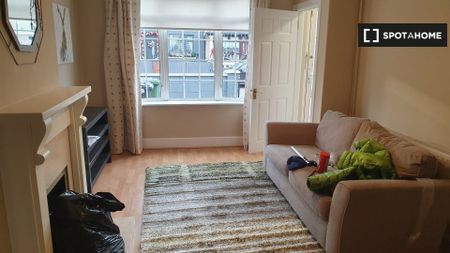 2-bedroom apartment for rent in East Wall, Dublin. - Photo 4
