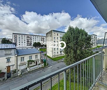 Location appartement à Brest, 2 pièces 44.48m² - Photo 2