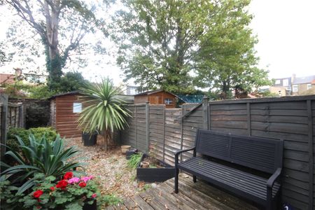 Avarn Road, London, SW17 9HA - Photo 5