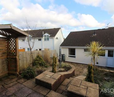 3 bedroom semi-detached house to rent - Photo 3