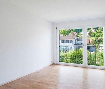 Attraktive 4,5-Zimmerwohnung mit grossem Balkon! - Photo 2