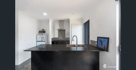 LOW MAINTENANCE HOME - Photo 4