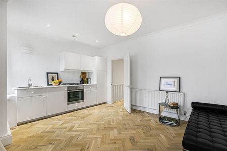2 Bed Flat, Edward Road, E17 - Photo 4