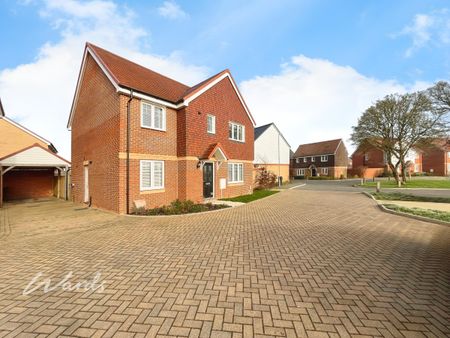 5 bedroom detached house to rent - Photo 2