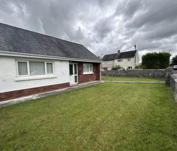 2 bedroom semi-detached bungalow to rent - Photo 1