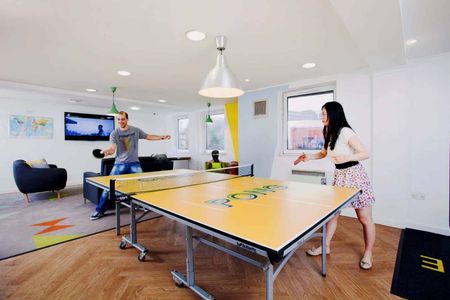 Large High Double Ensuite - Photo 5