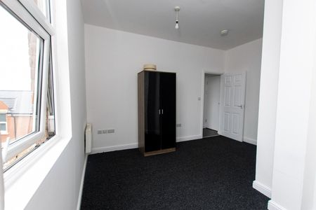 1 Bed Flat, Denman Street, NG7 - Photo 4