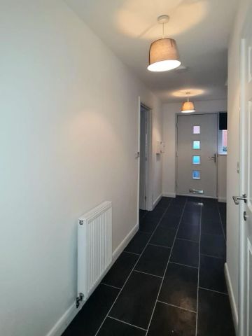 2 bedroom terraced house to rent - Photo 2