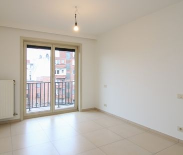 Appartement met garage in volle centrum - Photo 6