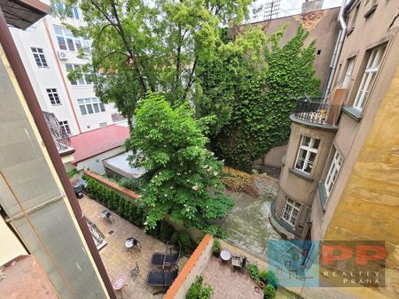 Pronájem bytu 1+1 35 m² - Photo 2