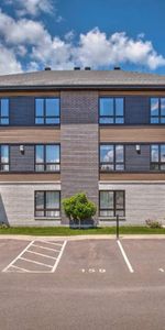 Beau et grand logement-appartement 5 1/2 haut de gamme à Lavaltrie - Photo 4