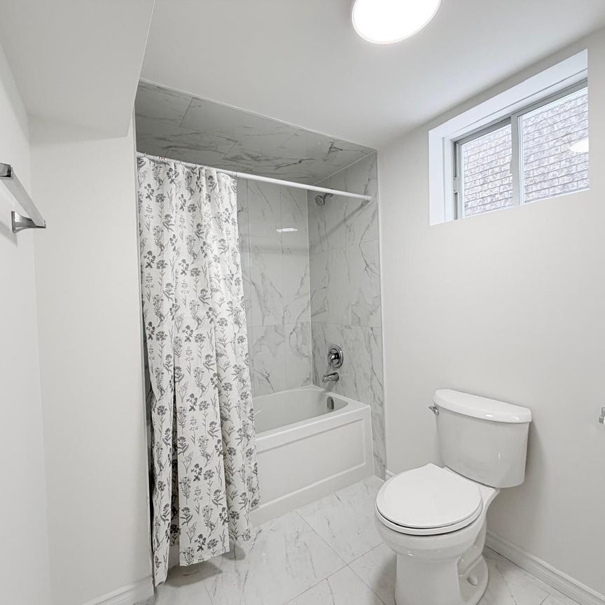 For Lease - 59 Jagges Drive Unit# Lower, Barrie, Ontario - Photo 1