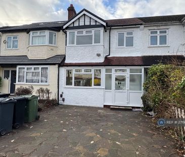 4 bedroom terraced house to rent - Photo 3