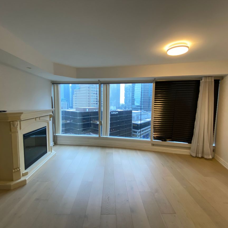For Lease - 33 University Avenue Unit# 2307, Toronto, Ontario - Photo 1