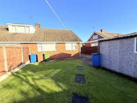 2 bedroom bungalow to rent - Photo 3