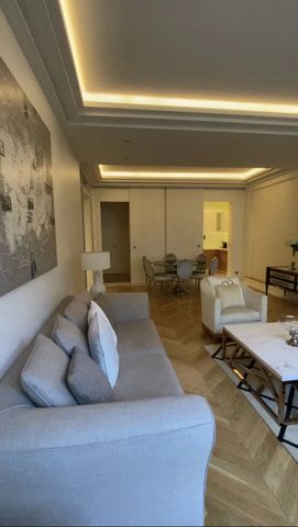Tout savoir sur cet appartement à Paris 8ème - Photo 3