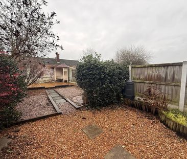 3 bedroom semi-detached house to rent - Photo 4