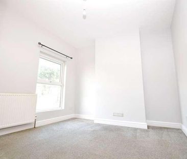 White Hart Road, London, SE18 - Photo 3