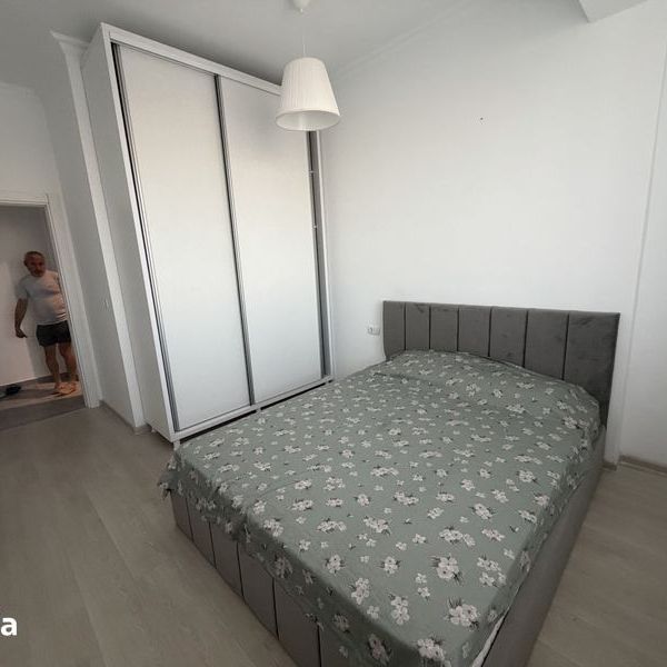Inchiriez apartament 2 camere bloc Solid House - Photo 1
