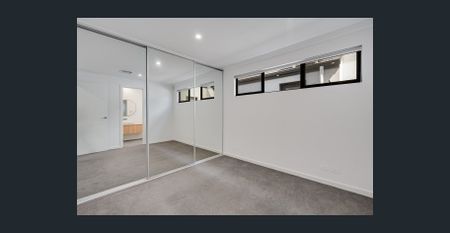 Hi, I'm Your Next Dream Home - Photo 5