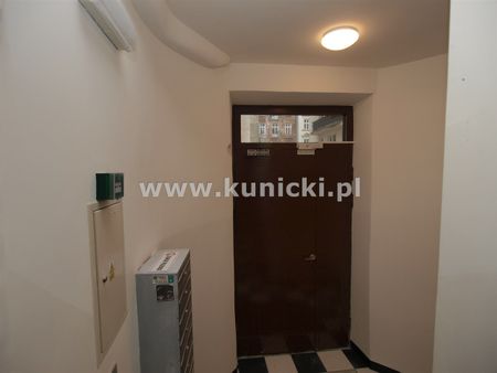 Warszawa, Śródmieście - Photo 5