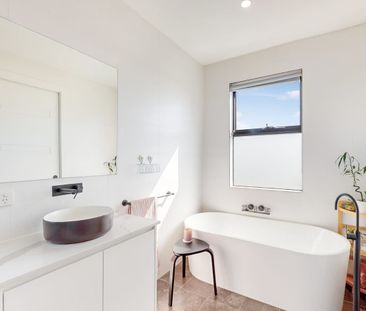 Creative Excellence. 6 Months lease only - Photo 5